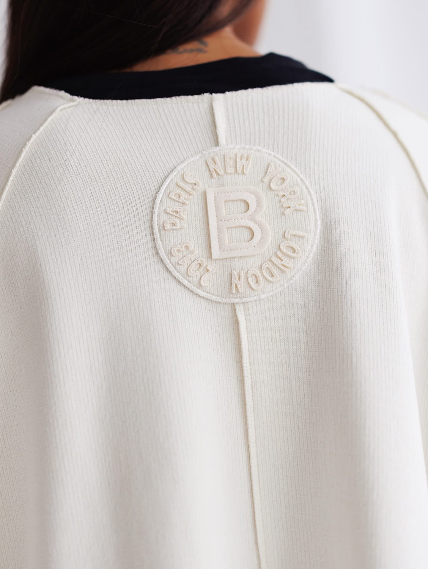 By O La La Kardigán Cream