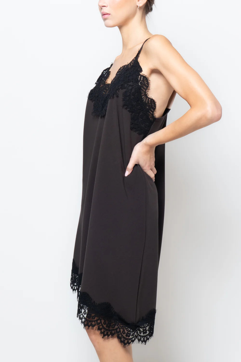 Šaty Krátke S Čipkou Sivé