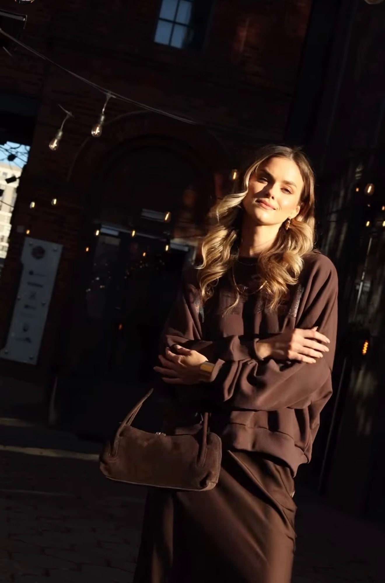 Bopoco Mikina Tmavo Hnedá