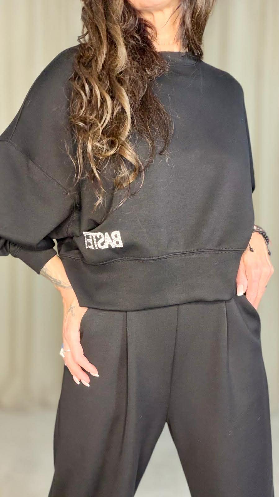 Bastet Mikina Black S Kamienkami